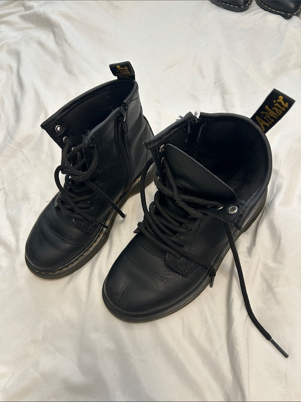 Dr. Martens Kids Black Lace-Up Combat Boots